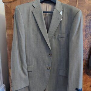 Burberry Men's Suit 40/34, NWT, 100% Wool, Grey Brown subtle stripe